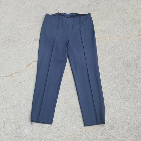 ESCADA navy trousers - Picture 3 of 8